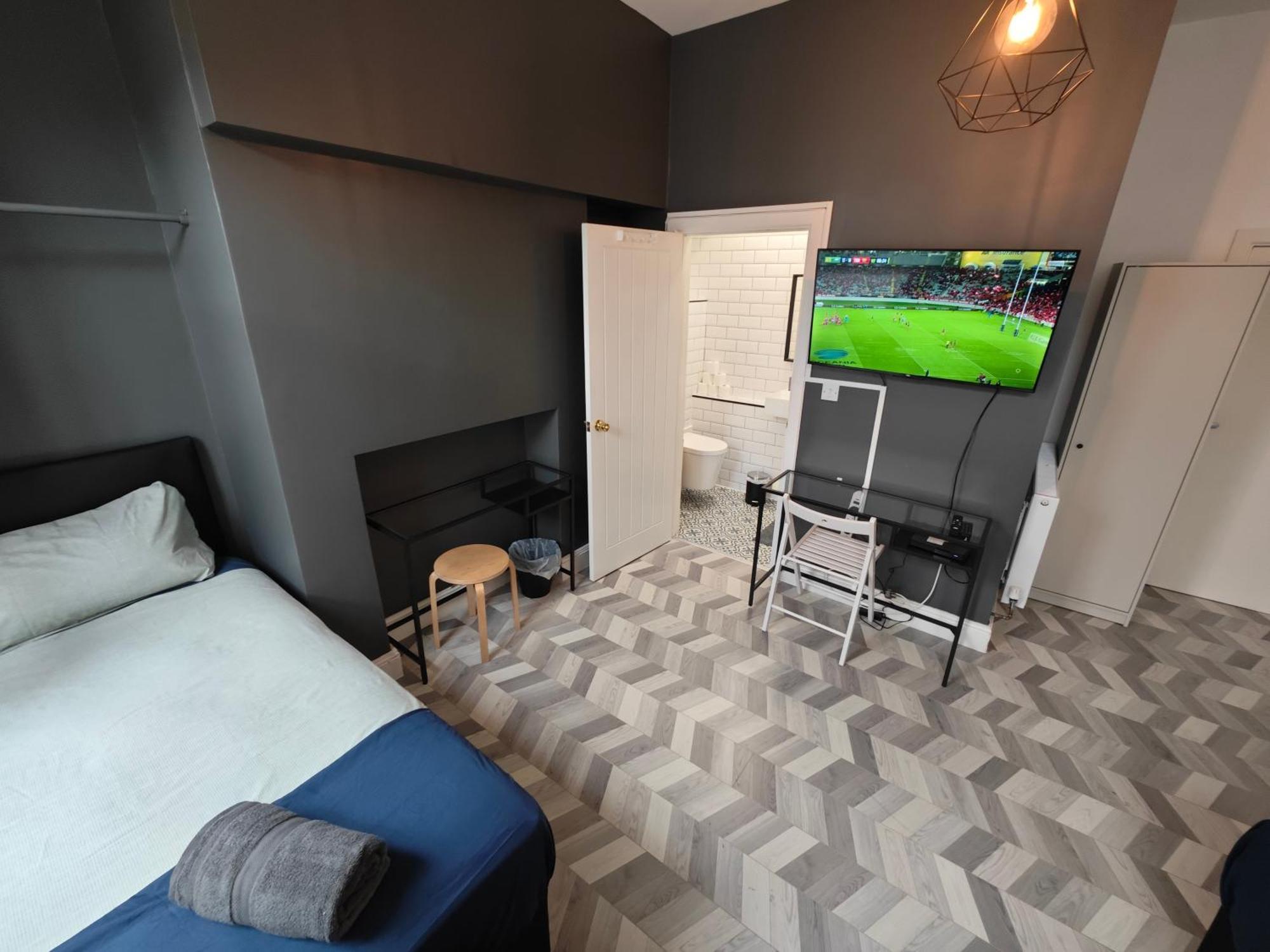 2 Bedroom 2 Bathroom Apartment In Old St - Shoreditch - Zone 1 Лондон Экстерьер фото